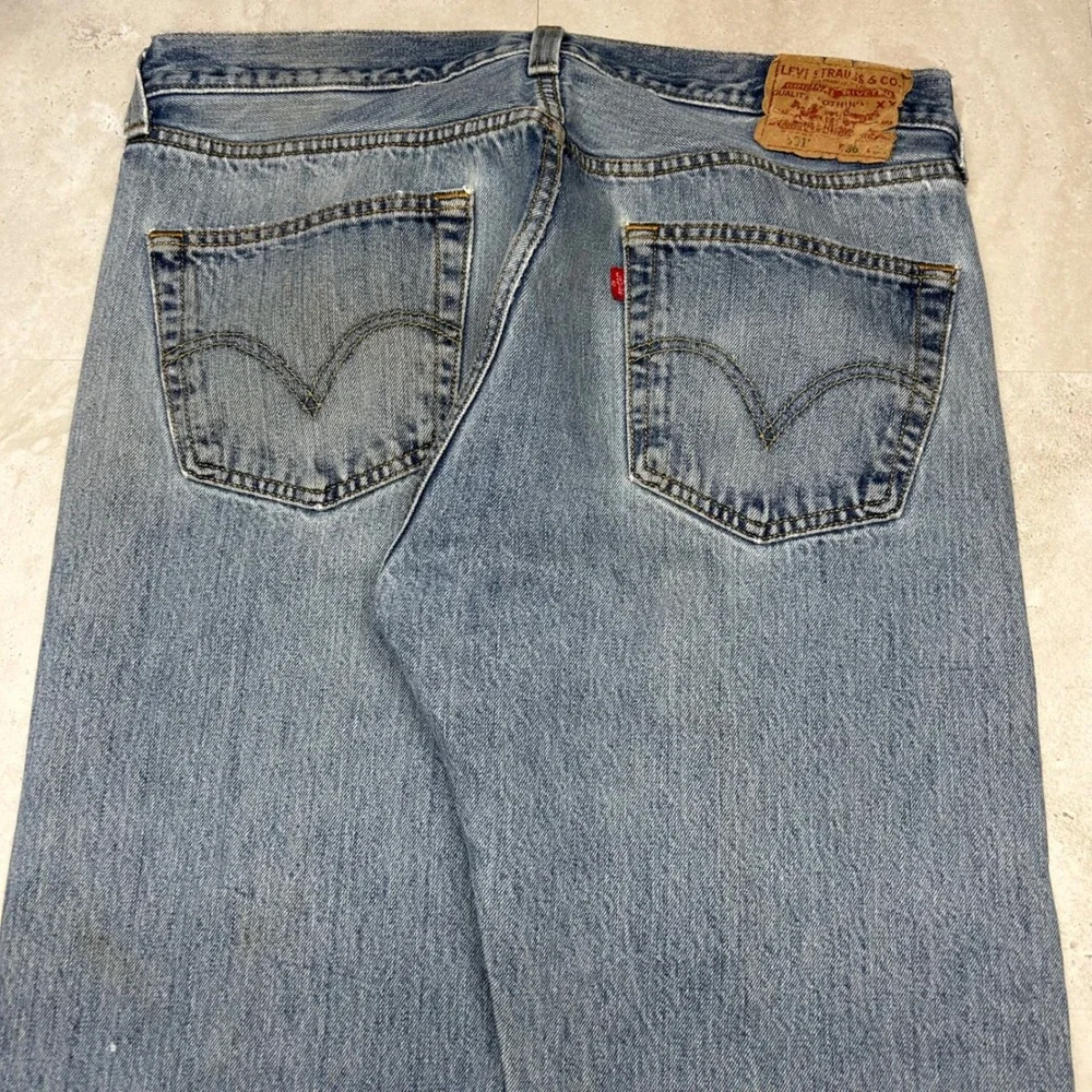 Levi's 501 Jeans Light Wash Men 36x29 Distressed Button Fly Straight Leg